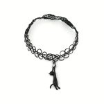 Gótikus nyaklánc fekete macska medállal