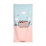 Pusheen macskás strandtörölköző világoskék rózsaszín mintával